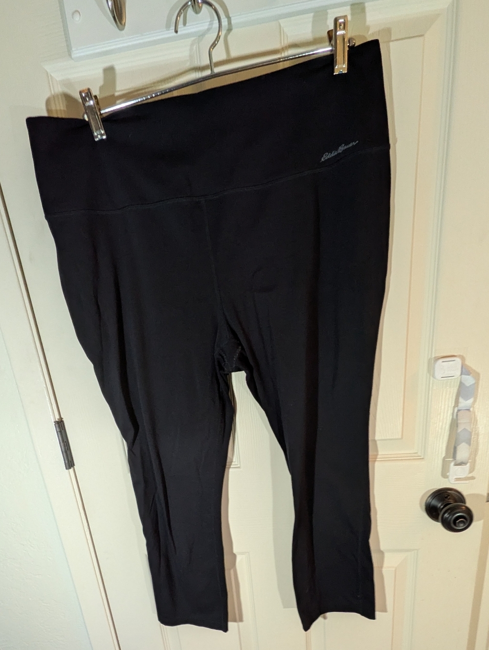 2 Pairs Tall 2XL Eddie Bauer Black Capri Leggings